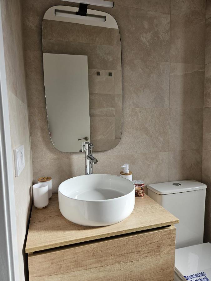 Apartamento Familiar En Triana Севілья Екстер'єр фото