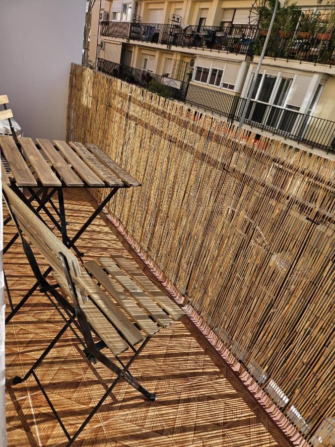 Apartamento Familiar En Triana Севілья Екстер'єр фото