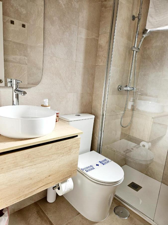 Apartamento Familiar En Triana Севілья Екстер'єр фото